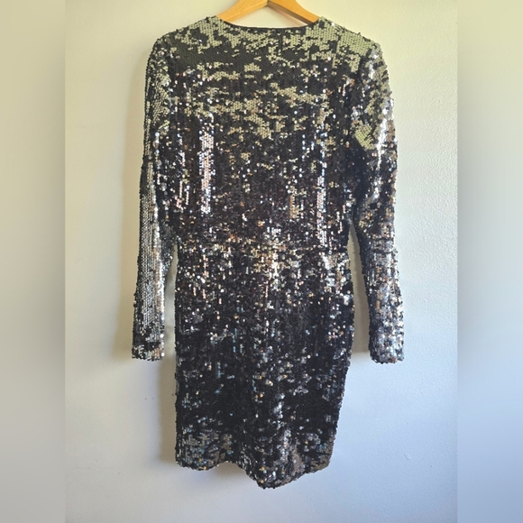 NWT! RACHEL ZOE, Muse V Neck Dress,  Silver & Black Sequin, Size 8, $445 - Picture 5 of 11